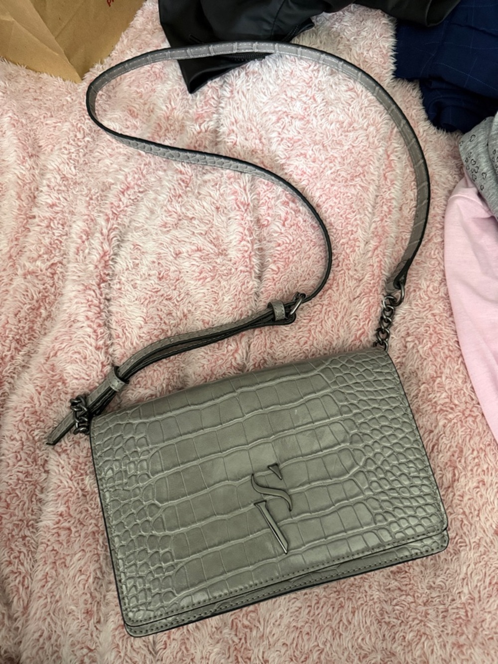 Simply Vera Vera Wang Grey Croc-Embossed Crossbody